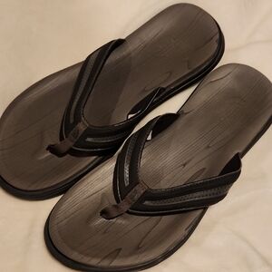 Womens North Face Flipflops